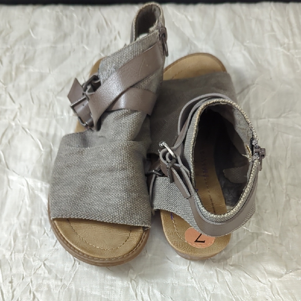 Blowfish Gray and Brown Women's Sandals